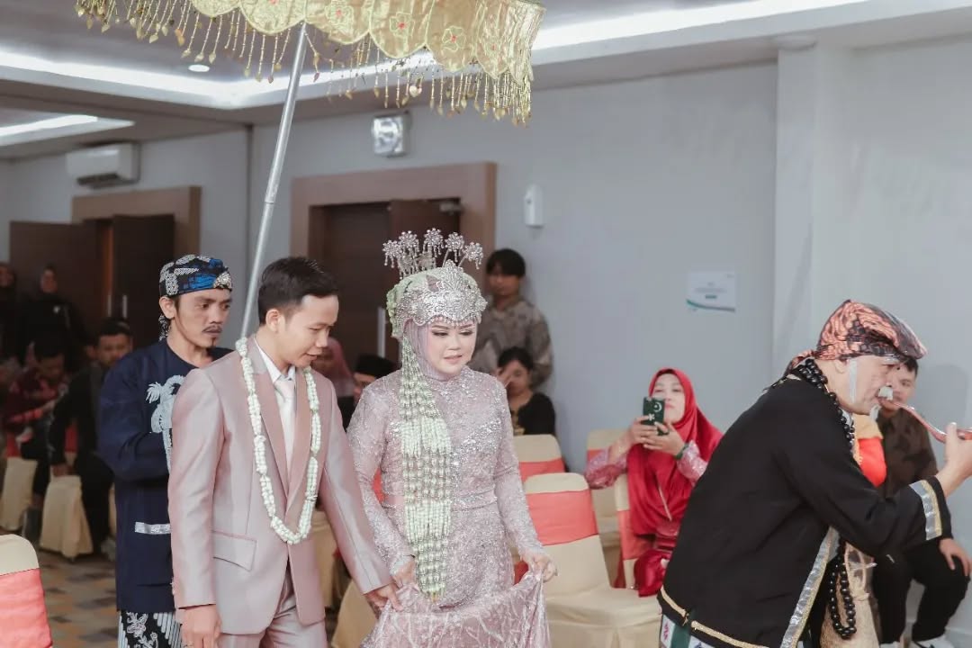 Paket intimate wedding berkualitas di area Tebet dari Sofyan Inn Soepomo sangat cocok untuk pernikahan